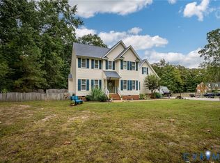7485 Hidden Lake Cir, Mechanicsville, VA 23111