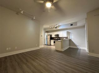 2727 Houston Ave #307, Houston, TX 77009