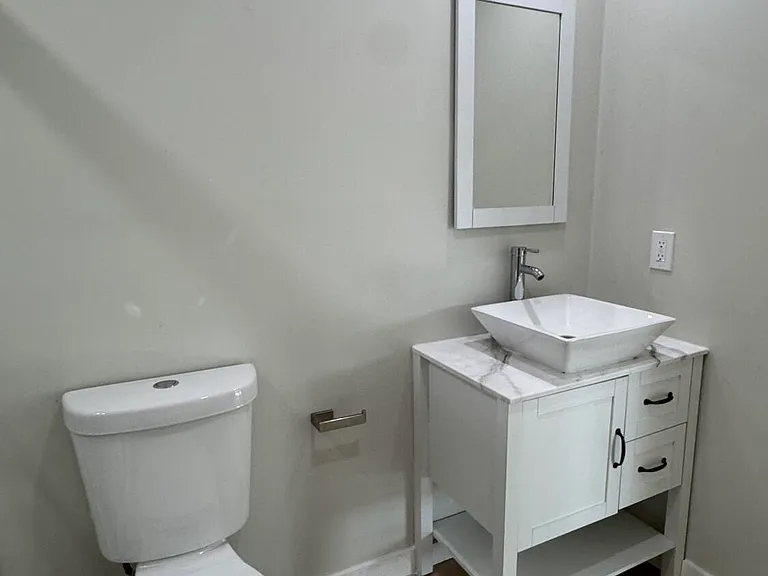 8395 Garden Gate Pl — Photo 17
