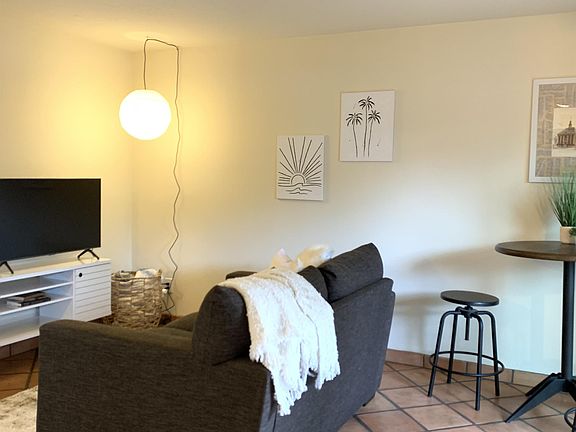 5th image of 7948 Mission Center Ct Unit J