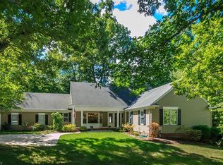 37276 Rogers Rd, Willoughby, OH 44094