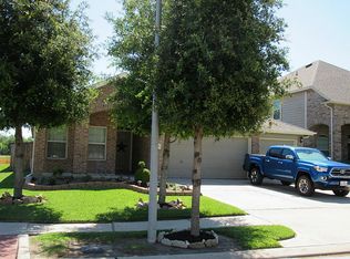 6730 Hunters Trace Ln, Baytown, TX 77521