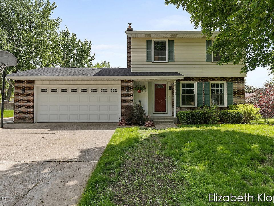 1st image of 2056 Stanford Dr SE