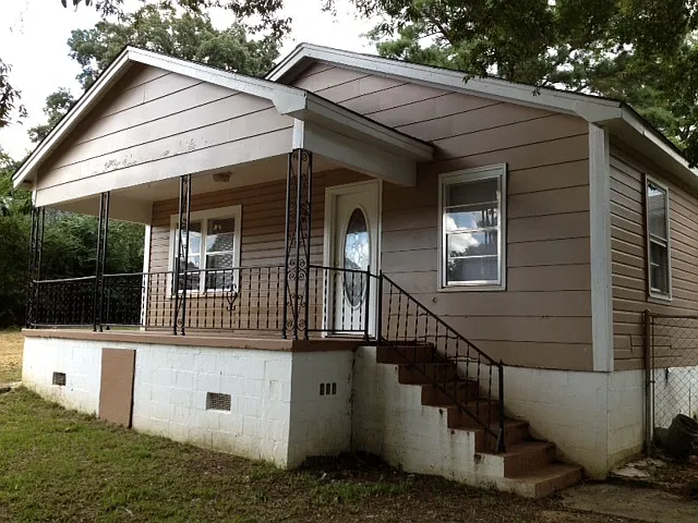 401 Williamson Avenue — Photo 2