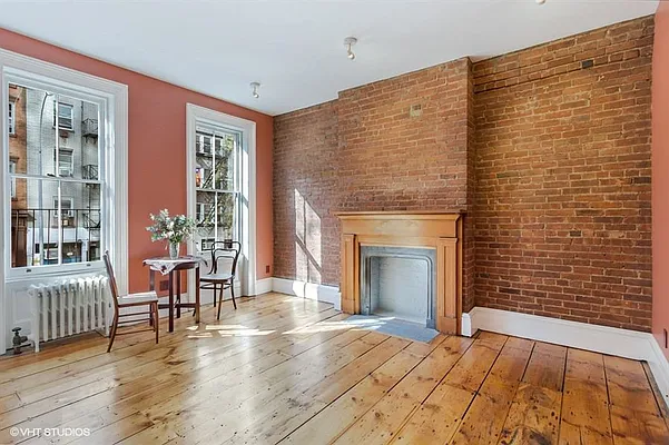 Rented by Erica Sullivan, LREB | media 5