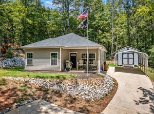 1003 Sussex Dr, Westminster, SC 29693