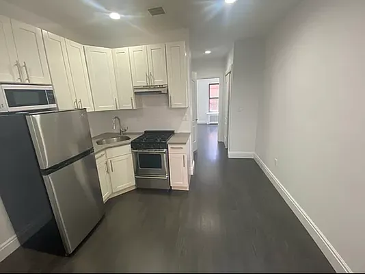 Rented by CNYC Apartments | media 17