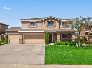 9297 Golden Lantern Rd, Riverside, CA 92508