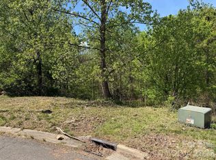 2000 Trowbridge Ct, Charlotte, NC 28270