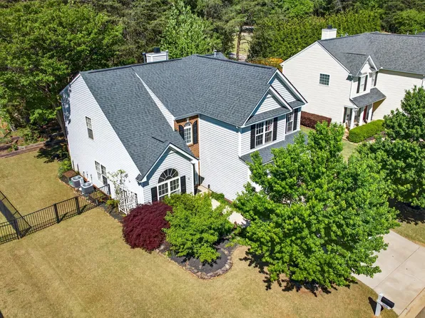 205 Summitbluff Dr, Greenville, SC 29617