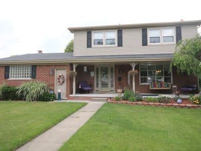 33511 Swan Dr, Sterling Heights, MI, 48312