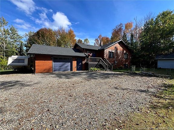 2nd image of 18 Ledge Loop Rd