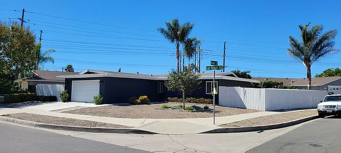 3452 Las Vegas Dr — Photo 19