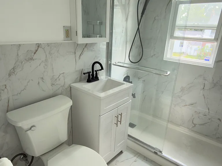 81 Cannon Rd #81 — Photo 1