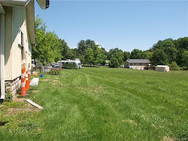 2nd image of 373 Carolina Ave
