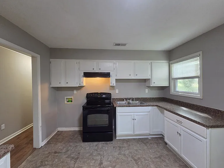 3669 Trudy Cv — Photo 6