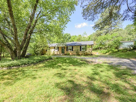 3rd image of 112 Joyce Ln