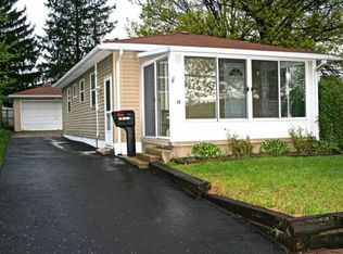 18 Stull Ave, Akron, OH 44312