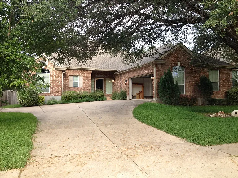 16901 Ennis Trl — Photo 3