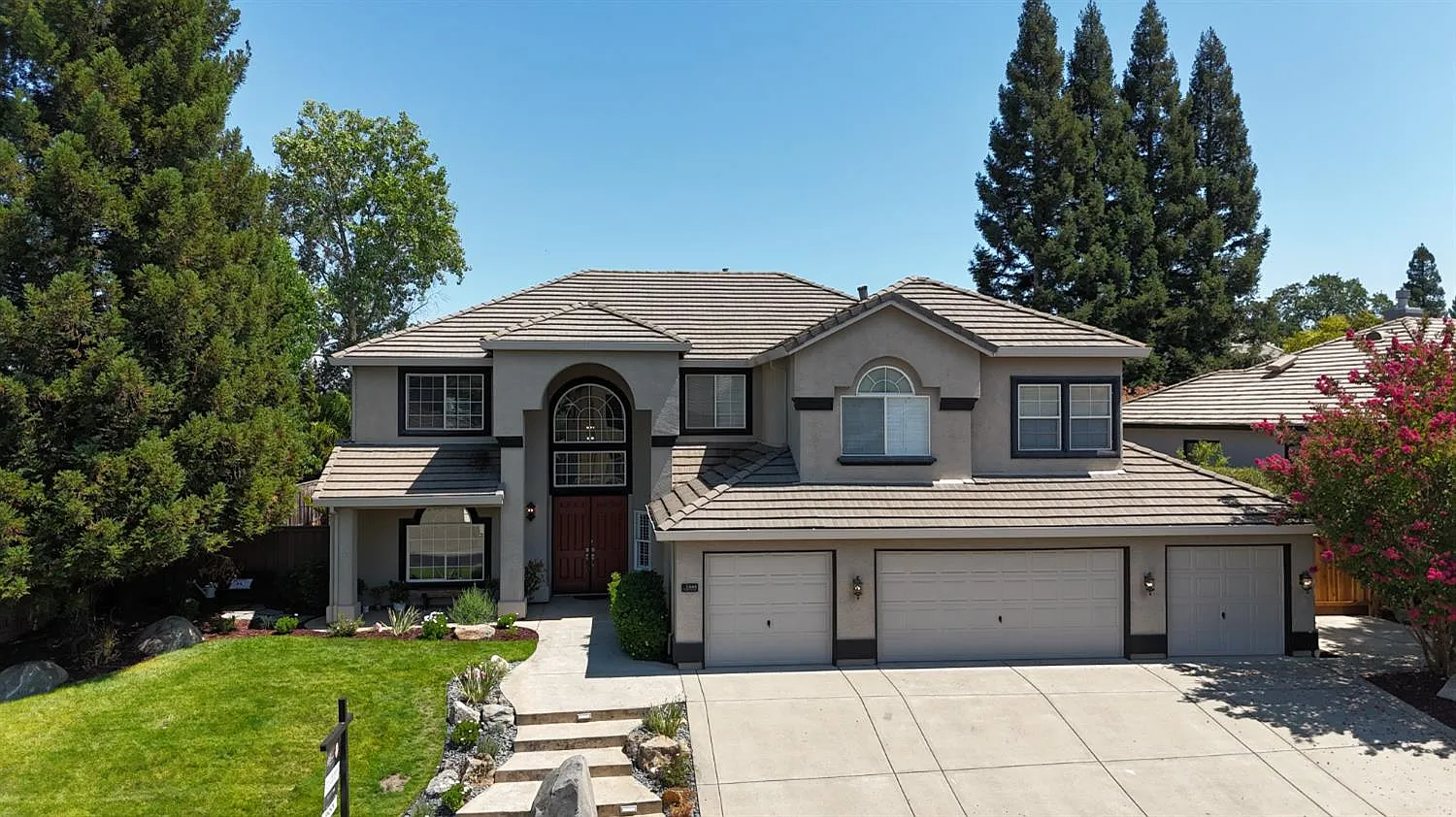1664 Krpan Dr photo 1