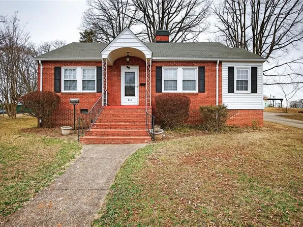 210 S Hundley Dr, Eden, NC 27288