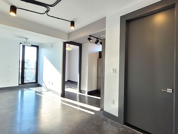 3rd image of 3 W 128th St #6I