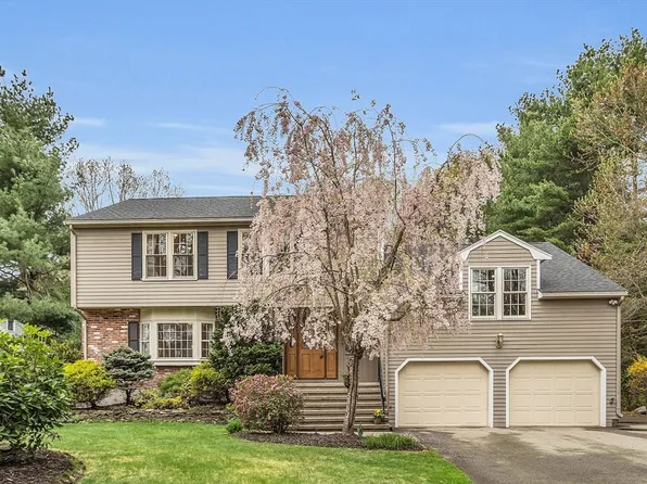 1 Penbrook Cir, Andover, MA 01810