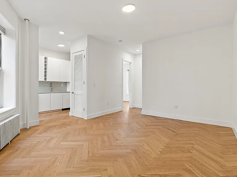 415 Washington Ave #12A — Photo 6