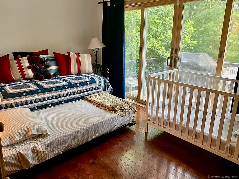 177 W Hyerdale Dr — Photo 21