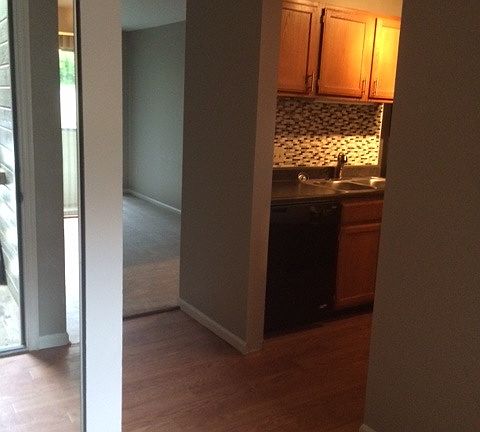 5th image of 10999 Chase Park Ln APT B