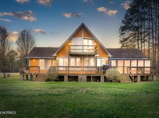 811 Swains Mill Rd, Harrellsville, NC 27942