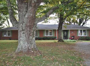 1501 Rock Bridge Rd, Bethpage, TN 37022