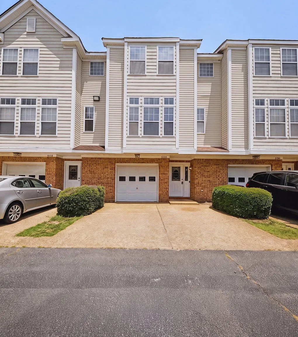 4 bed, 3.5 bath, 2177 sqft, $3,300 — Photo 1