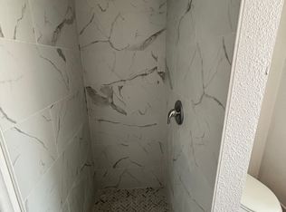 2824 E Hammond Ave APT 3, Fresno, CA 93703