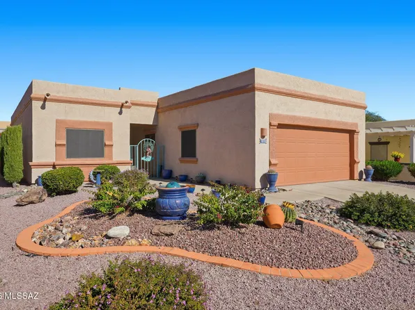1910 W Amblemorn Dr, Green Valley, AZ 85622