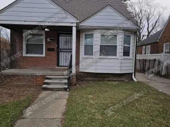 8442 Warwick St, Detroit, MI 48228