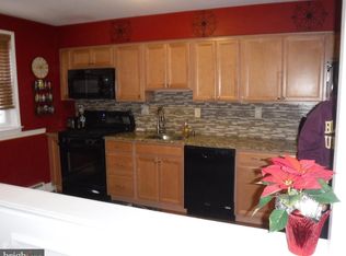 12011 Templeton Dr, Philadelphia, PA 19154