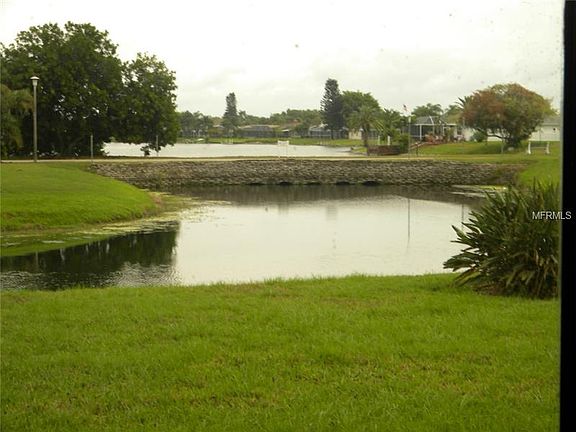 5th image of 891 Country Club Cir #55