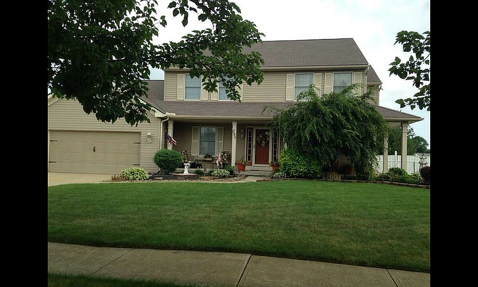 1st image of 985 Red Tailed Ln