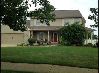 985 Red Tailed Ln, Amherst, OH 44001