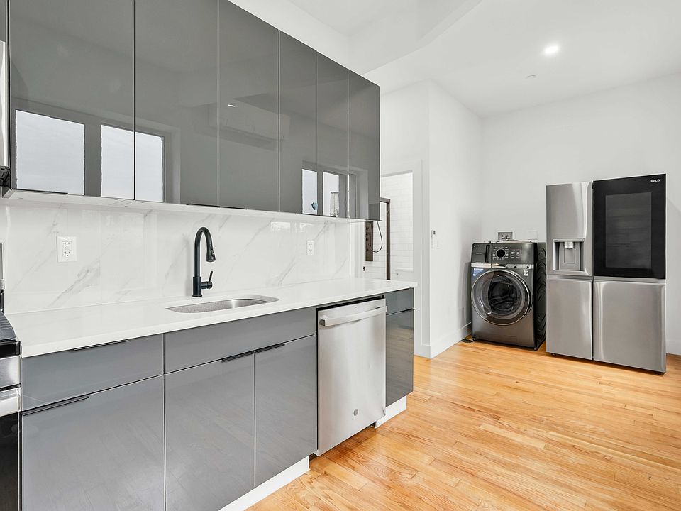 1st image of 1497 Myrtle Ave #3B