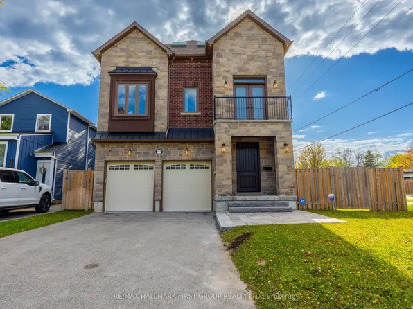 732 Hillview Cres, Pickering, ON L1W 2R8