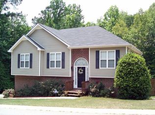 111 Spring Lake Dr, Athens, GA 30605