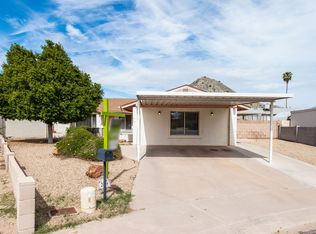 2408 E Aster Dr, Phoenix, AZ 85032