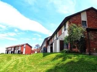 201 Burton Dr #37, Cadiz, OH 43907