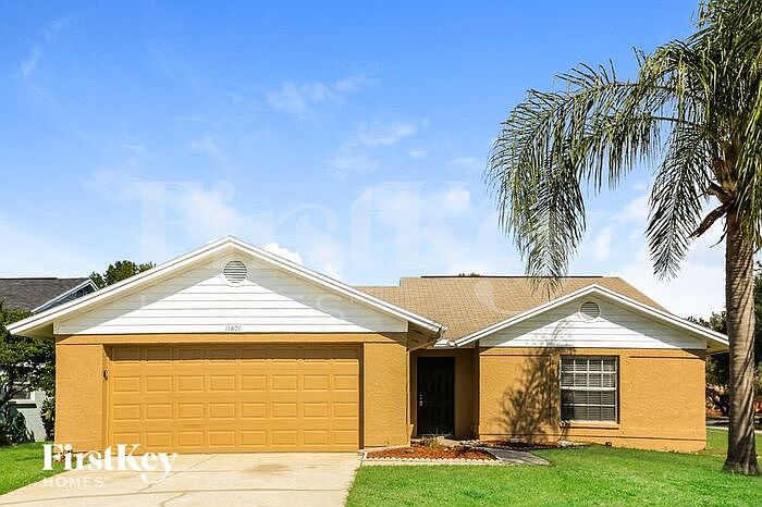 1st image of 11801 Cedarfield Dr