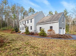 72 Baboosic Lake Rd, Amherst, NH 03031