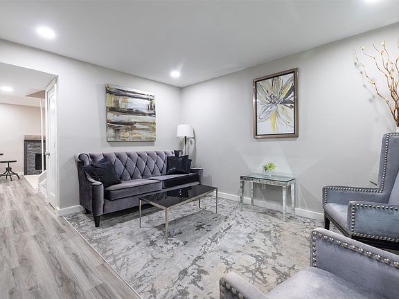 2nd image of 6403 Chimney Creek Cir Unit 1-B