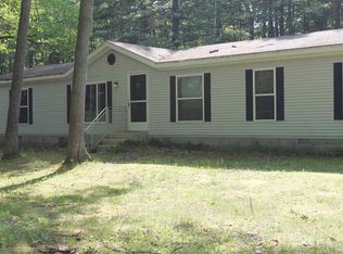 601 Birch Rd, Tawas City, MI 48763