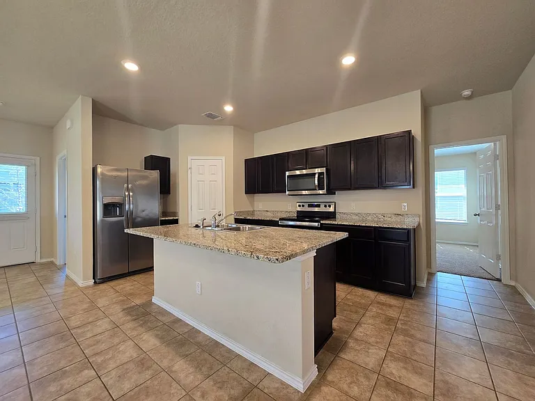6009 Harriet Tubman Ave — Photo 4